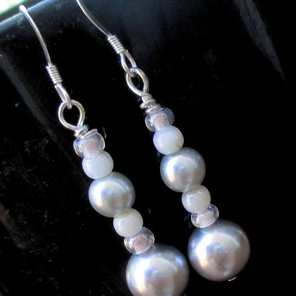 Sterling Silver Gray Pearl Earrings